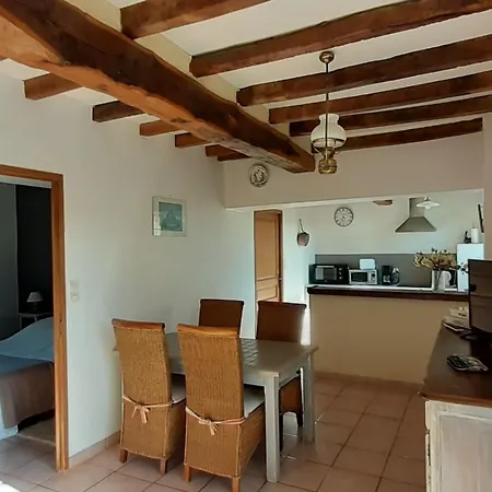 Casa de Férias Normannisches Mit Charme Les Chataigniers 1 By Interhome Bretteville-du-Grand Caux