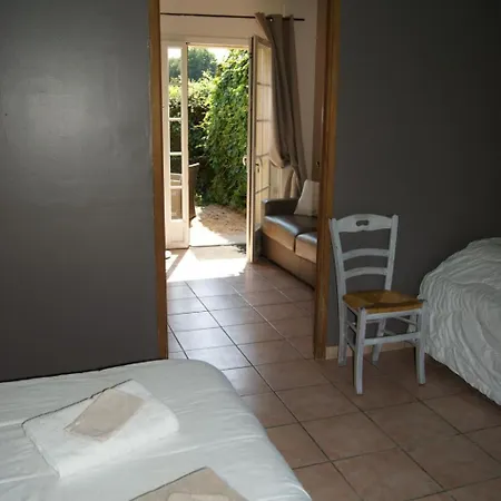 Normannisches Mit Charme Les Chataigniers 1 By Interhome Σπίτι διακοπών